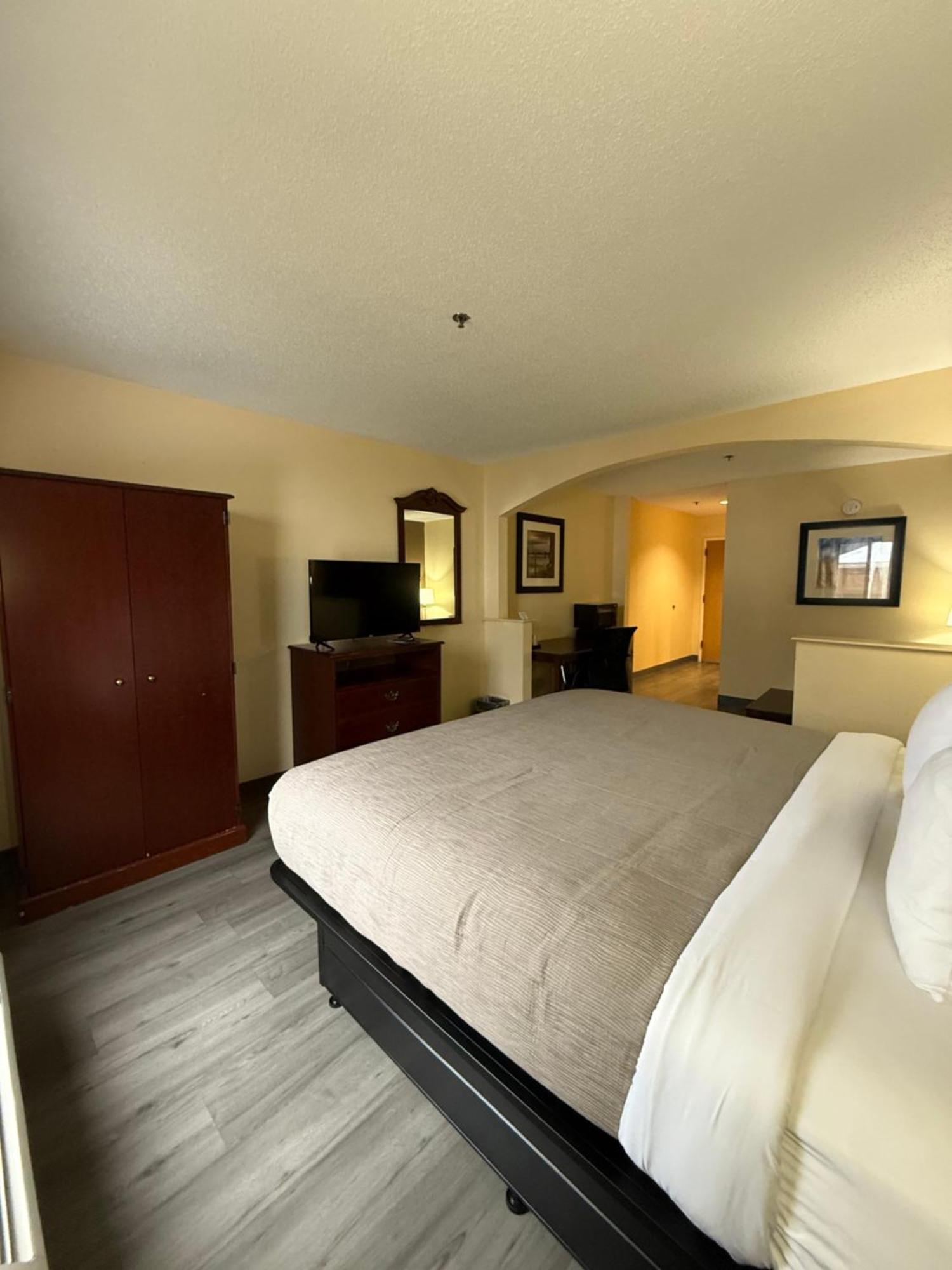 Quality Inn & Suites Exmore Exterior photo