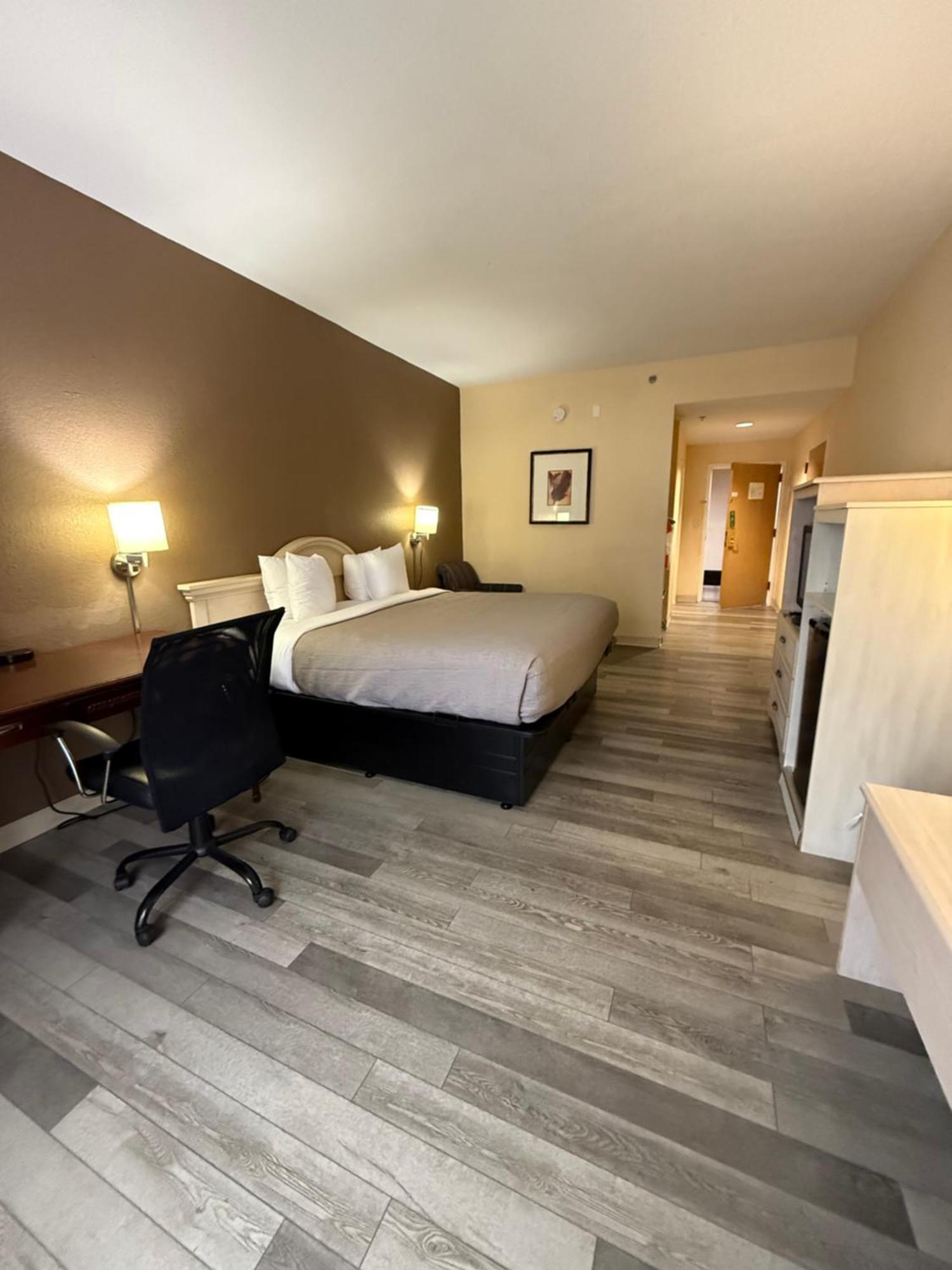 Quality Inn & Suites Exmore Exterior photo